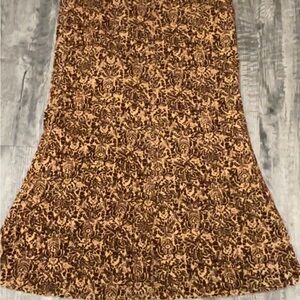 Elegant Brown Patterned Skirt